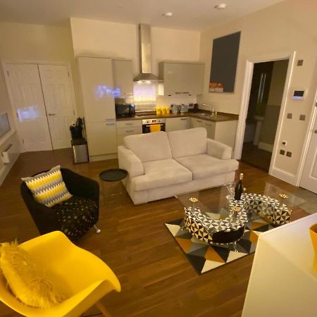 Deluxe High Street Apartment Κάντεμπερι Εξωτερικό φωτογραφία