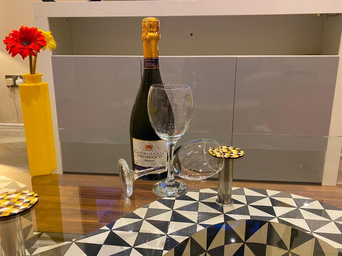 Deluxe High Street Apartment Κάντεμπερι Εξωτερικό φωτογραφία